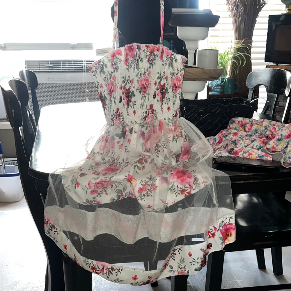 BUNDLE OF 2 Strapless romper w/lace skirt and Floral dress BUNDLE/ 1 has flaw